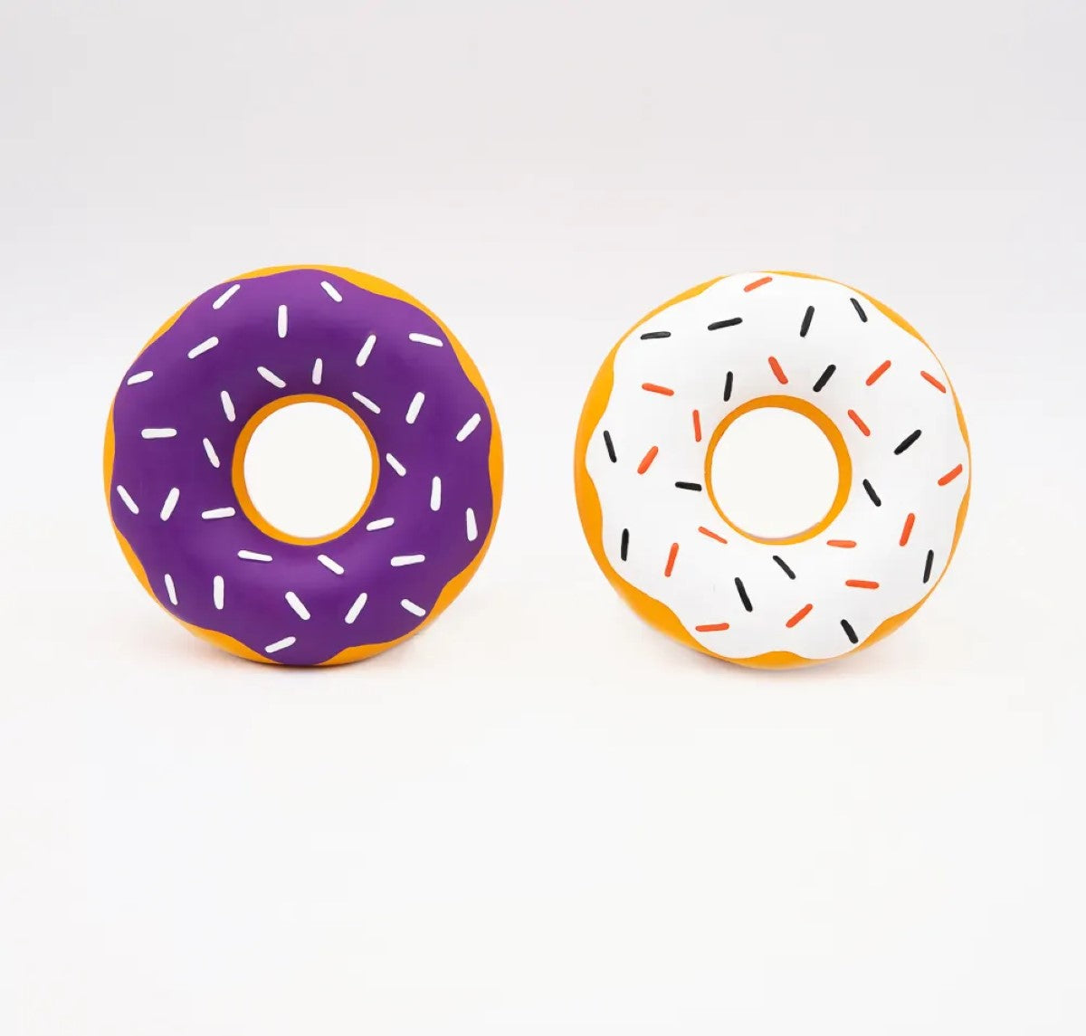 ZippyPaws Mini Holiday Donutz Latex (3-pack) - Rocko's ZippyPaws Mini Holiday Donutz Latex (3-pack) - Rocko's