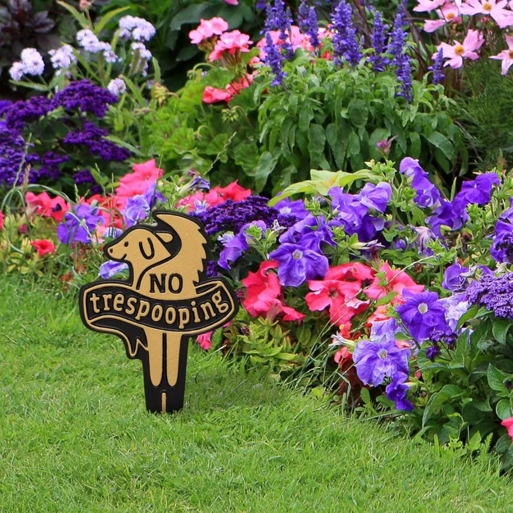 Whitehall No Trespooping Pet Courtesy Lawn Plaque with Stake
