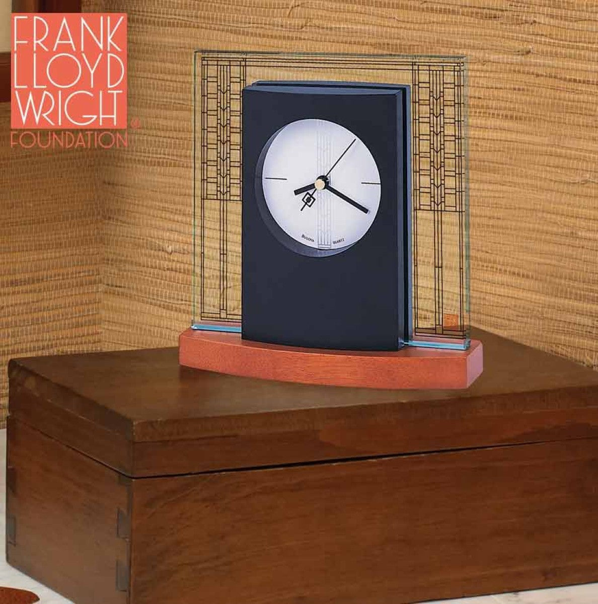Bulova B7750 Glasner House Frank Lloyd Wright Tabletop Mantel Clock