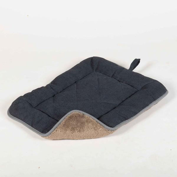 DGS Pet Products DGS Pet Products Chenille Pet Sleeper Cushion