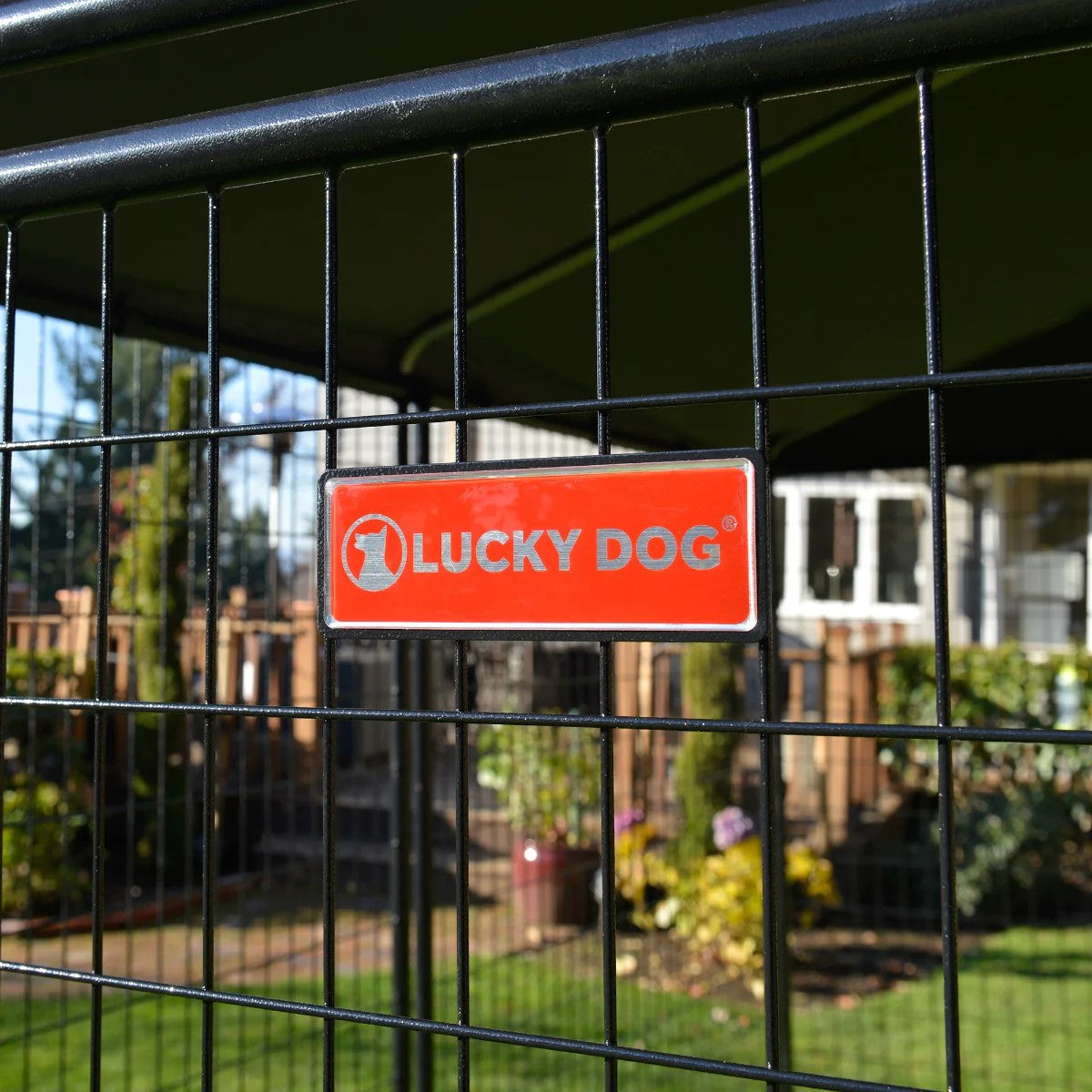 Lucky Dog STAY Series Presidential Kennel (10'x10'x6')