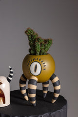 Spooky Claw Pots By Accent Decor